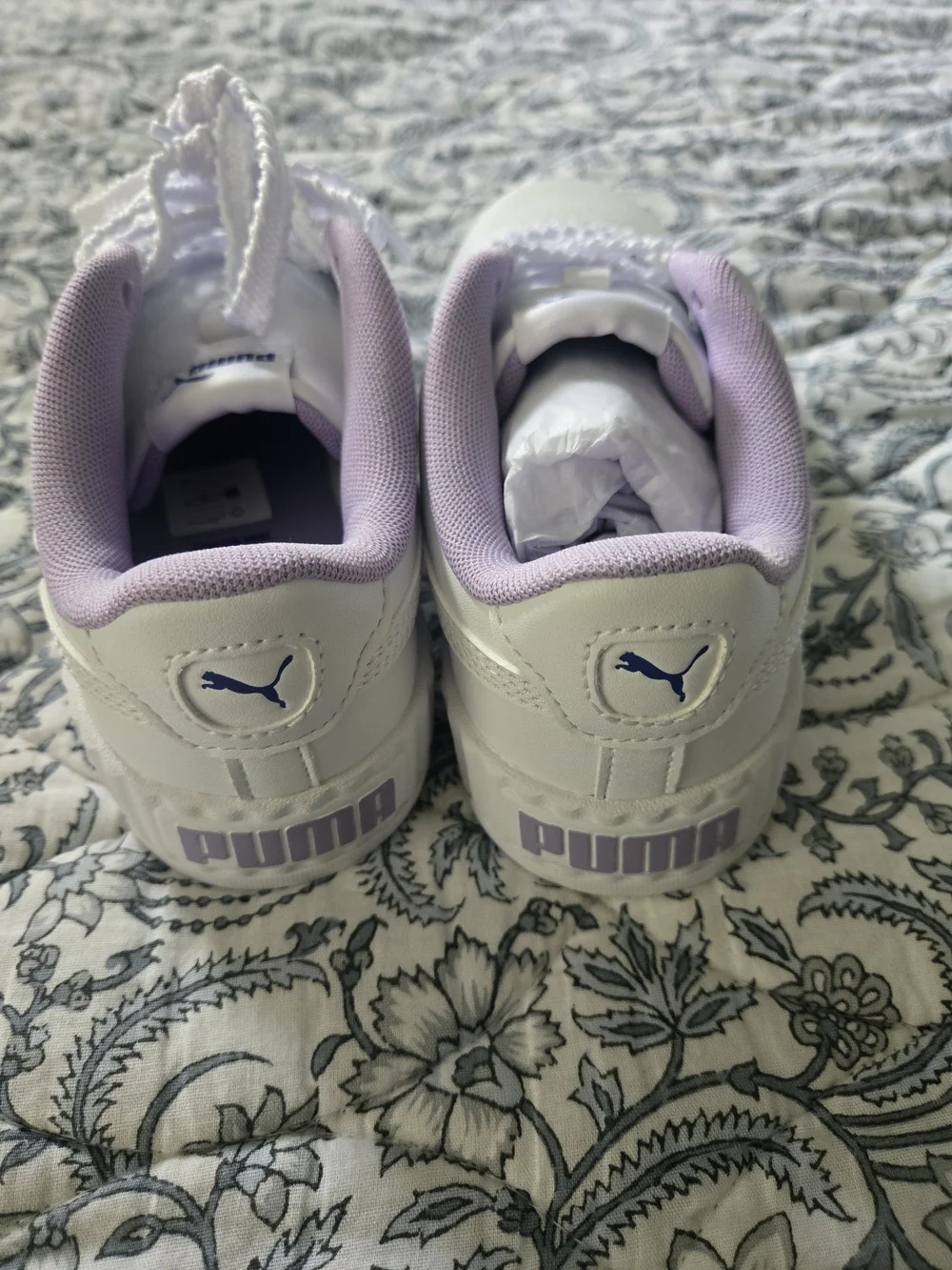 New Puma White Kids Sneakers with Lavender Lining and Butterfly Motif